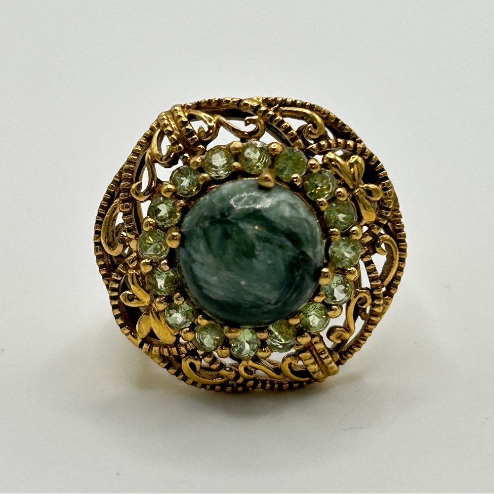 Seraphinite Ring with Peridot Accents; GdB; Size 7